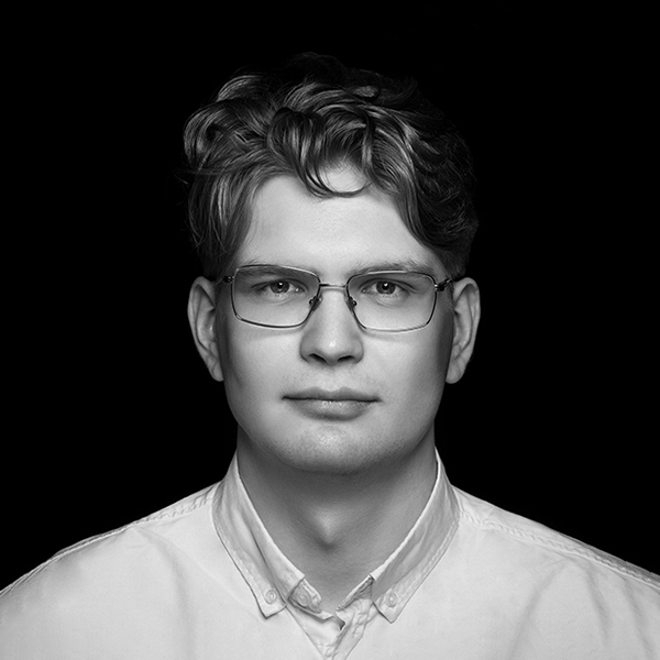 Артем Петров