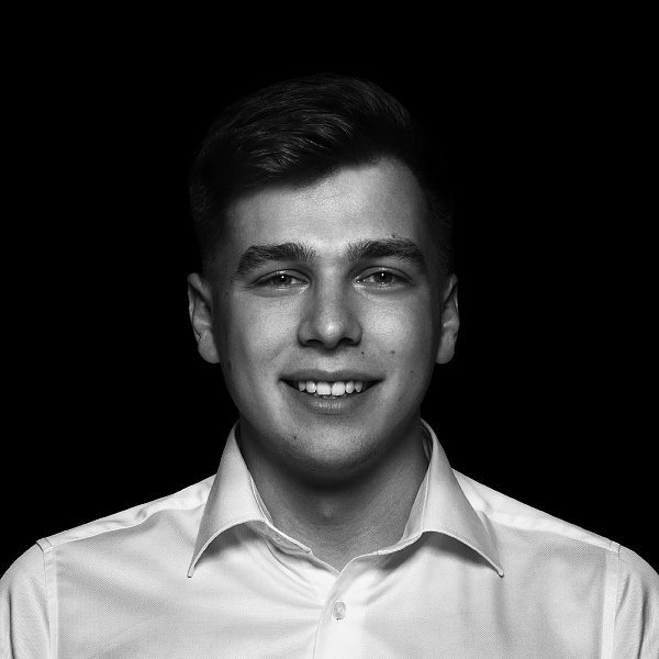Artem Zavarzin
